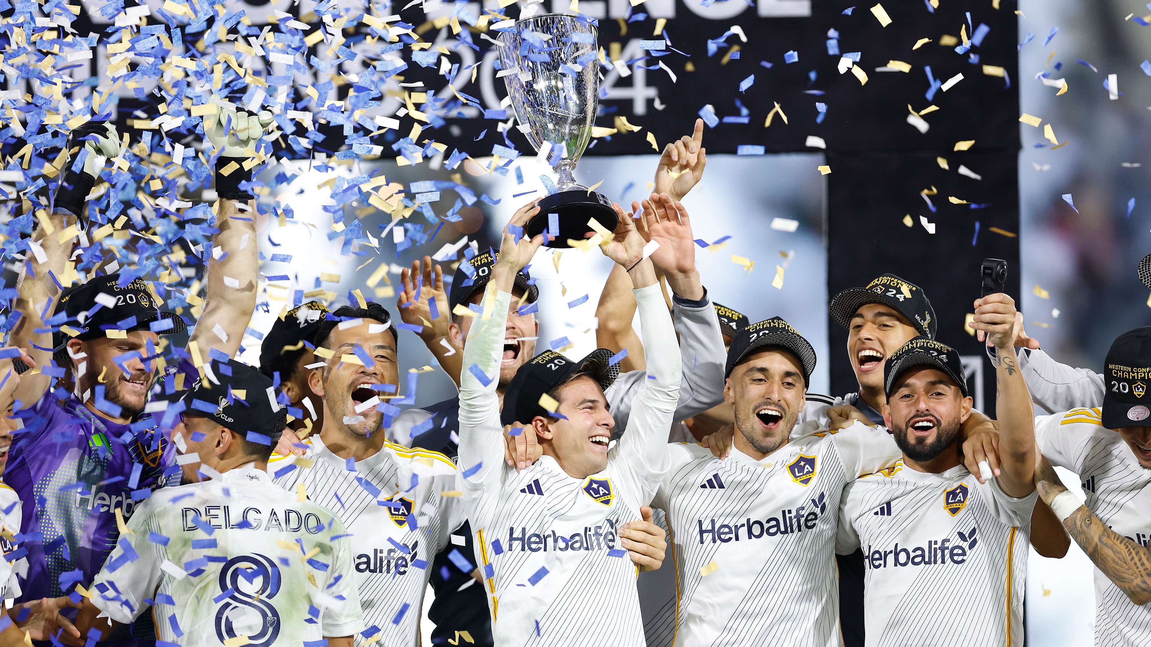 与此同时 与此同时