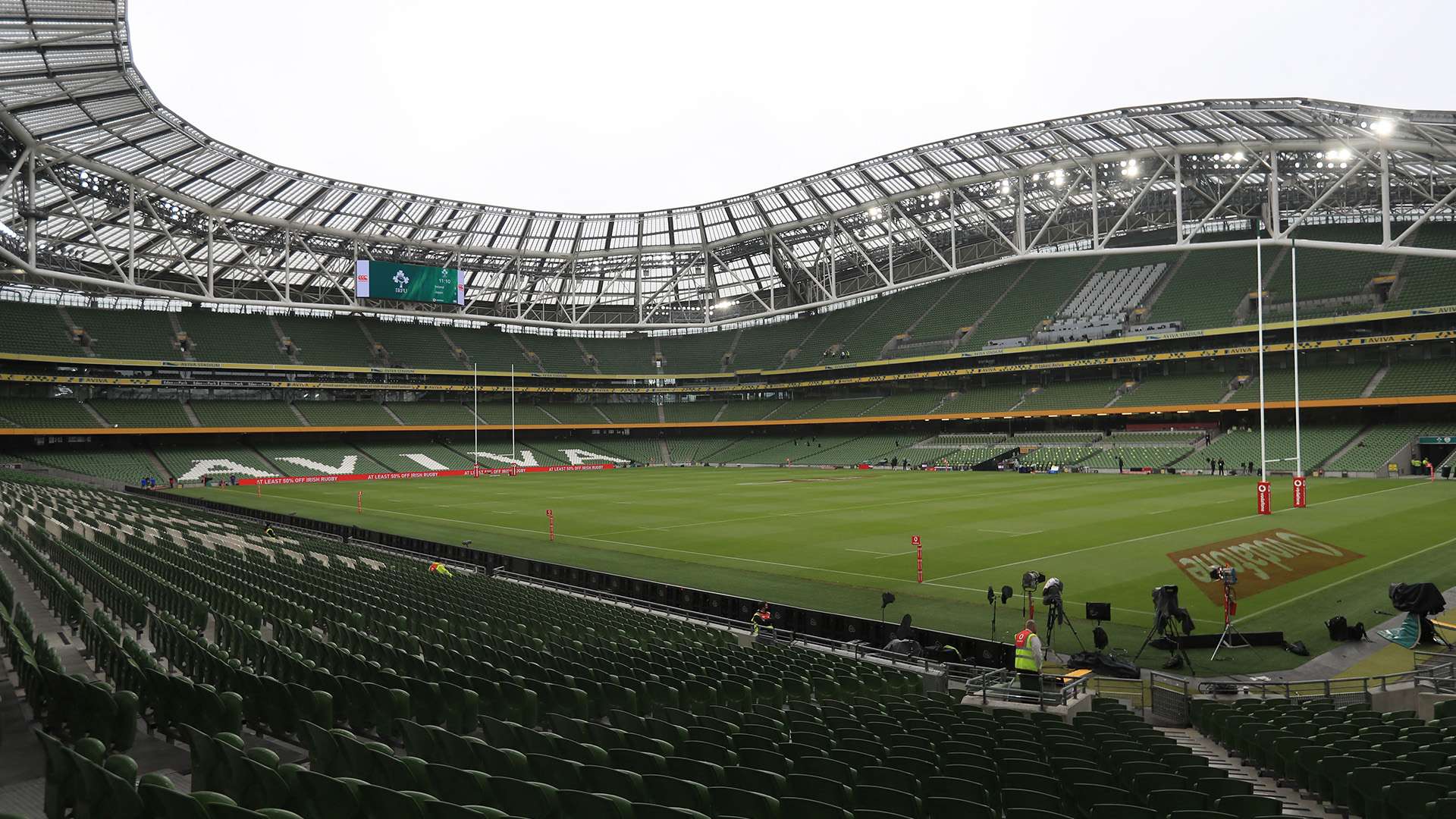 家庭背景可 家庭背景可